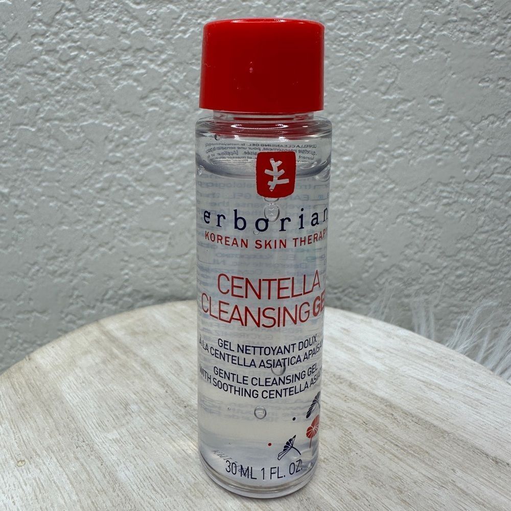 $5‎ 🌙 Erborian Centella Cleansing Gel 🆕